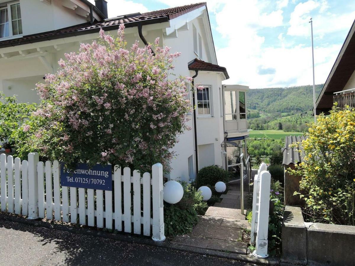 Haus Eisele Apartman Bad Urach Kültér fotó